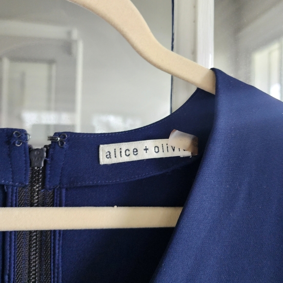 Alice + Olivia Navy Shift Mini Dress - Picture 4 of 9